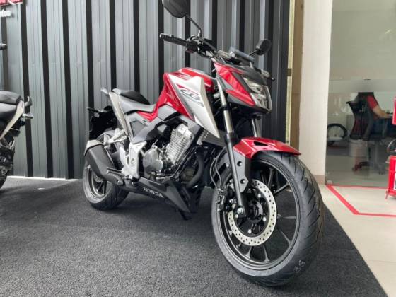 HONDA CB 300F TWISTER CBS HONDA CB 300F TWISTER CBS